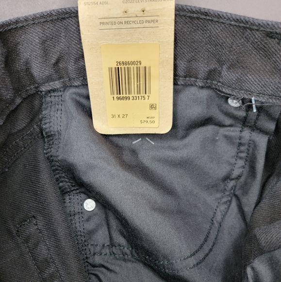 Levi's High Waisted Mom Jeans Women Long Pants Black Rips Denim Size  31 x 27 - Picture 12 of 12